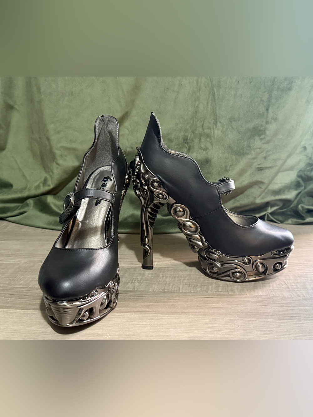Hades Footwear Katja Platform Heels Size 10 - Worn Once